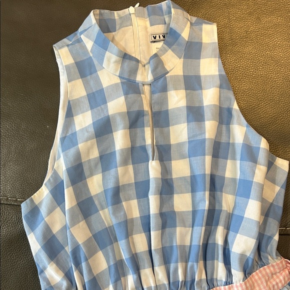 Blue and White Checkered Sleeveless Top with Pink Belt. MADE IN USA. Size 4 - Picture 7 of 7